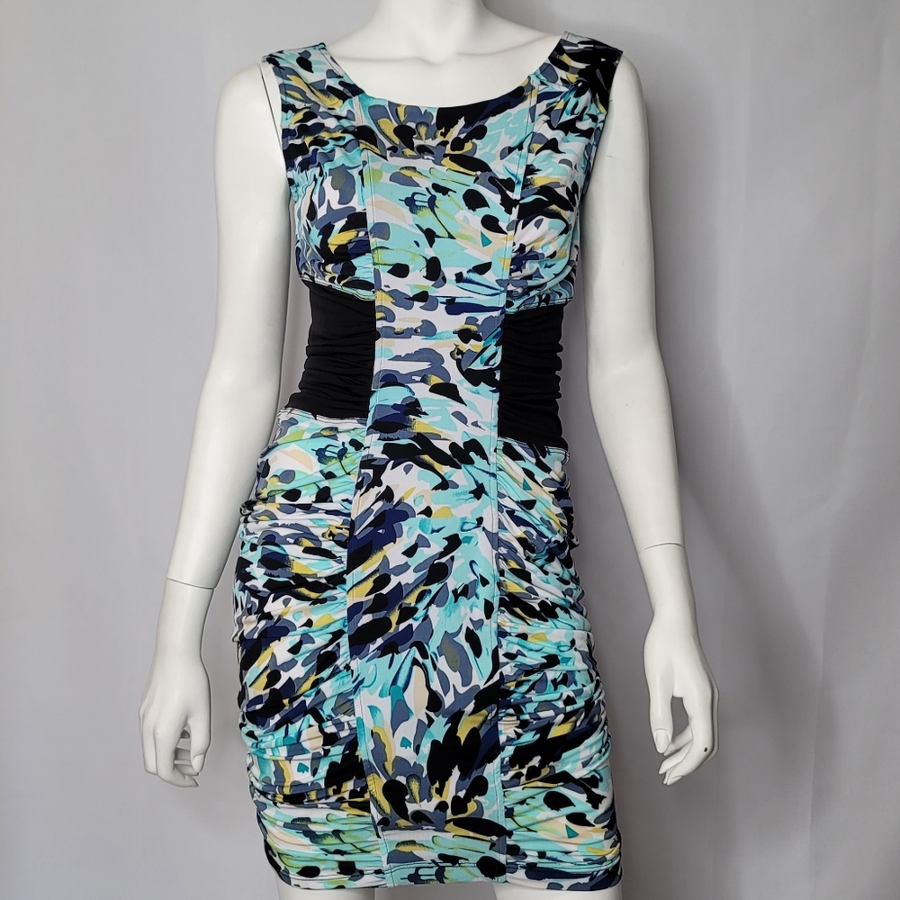 Body Language Dress - Picture 2 of 11